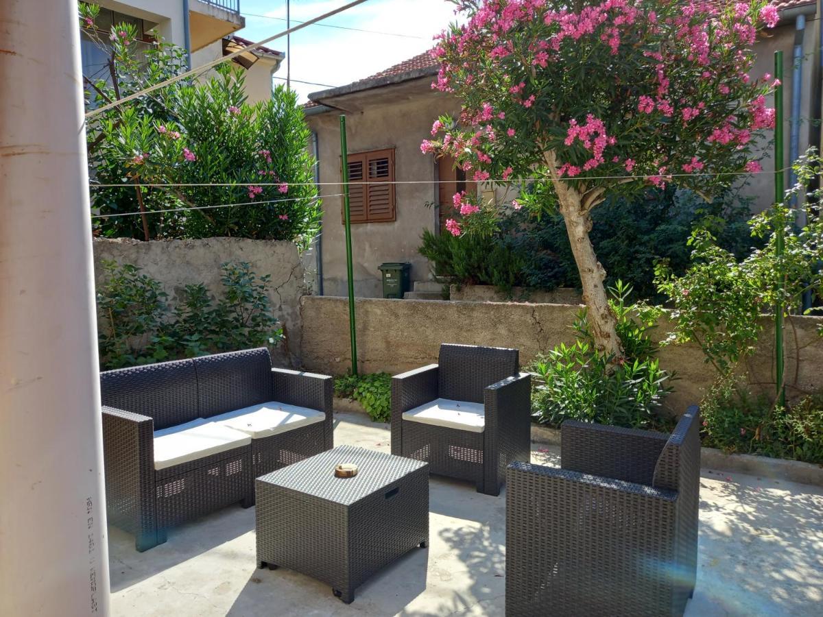 Kuca Za Odmor Ljubica Sibenik Villa ภายนอก รูปภาพ